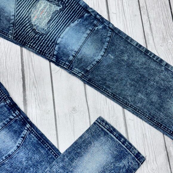 Balmain Blue Moto Distressed Jeans Size 32 please see last picture broke zipper - Picture 3 of 8